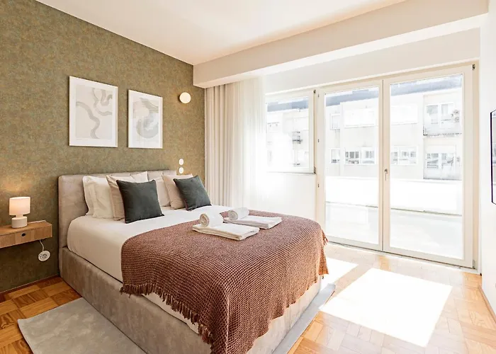 Ceuta By Lovelystay ポルト