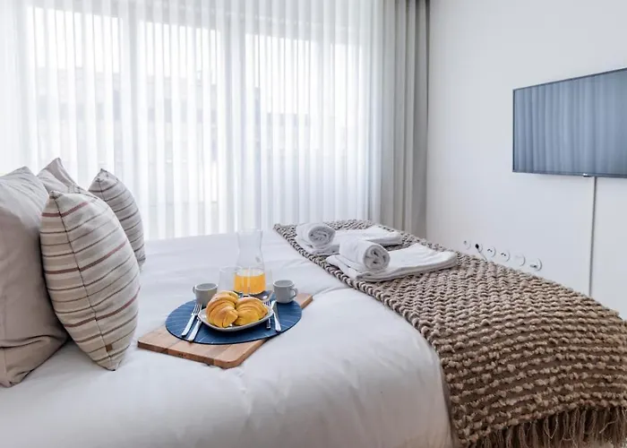 Ceuta By Lovelystay * ポルト