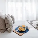 Ceuta By Lovelystay Апартаменты *