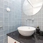 Ceuta By Lovelystay Appartement *