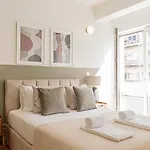 Ceuta By Lovelystay Apartamento Porto