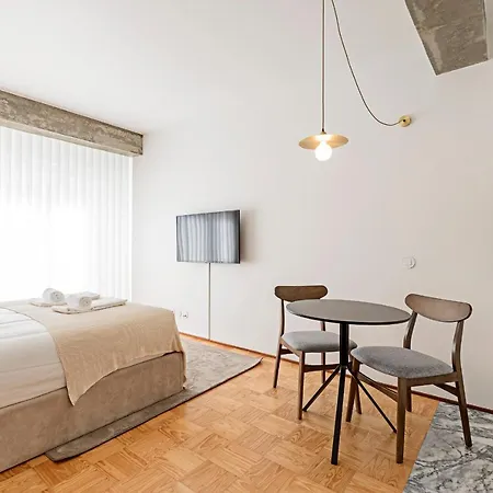 Ceuta By Lovelystay Apartament *