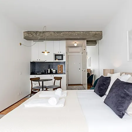 Ceuta By Lovelystay * Порту