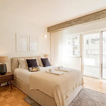 Ceuta By Lovelystay * 포르투