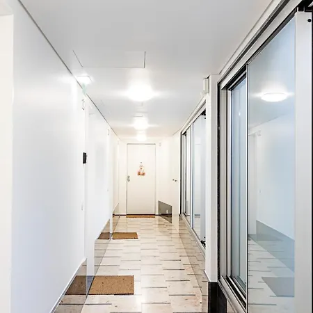 Ceuta By Lovelystay Apartament Porto