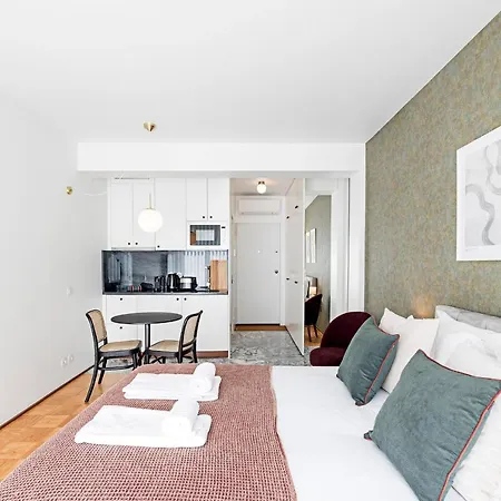 Ceuta By Lovelystay Апартаменты Порту