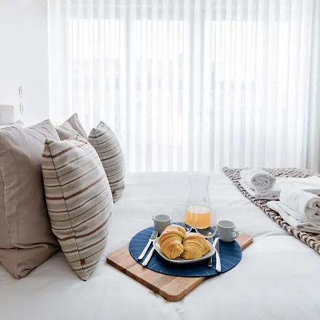 Ceuta By Lovelystay Апартаменты *