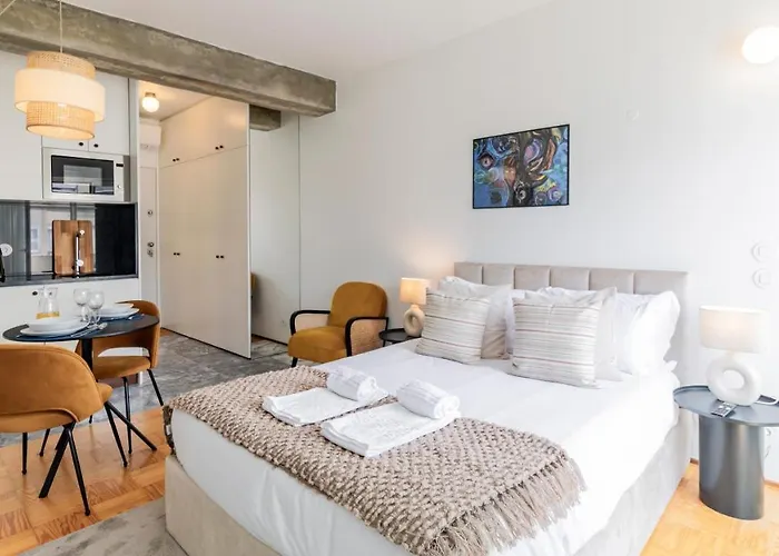 Apartment Ceuta By Lovelystay