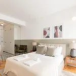 Ceuta By Lovelystay Apartman *
