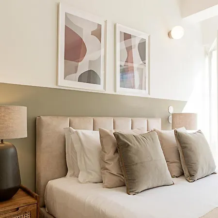 Ceuta By Lovelystay Apartamento *