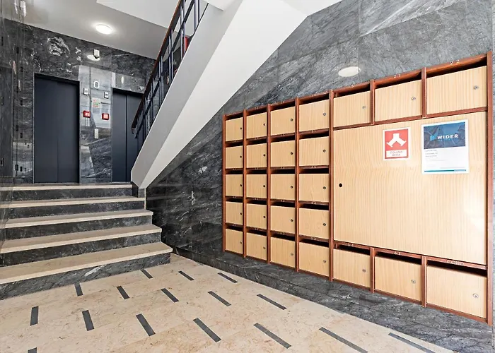 Ceuta By Lovelystay Apartamento