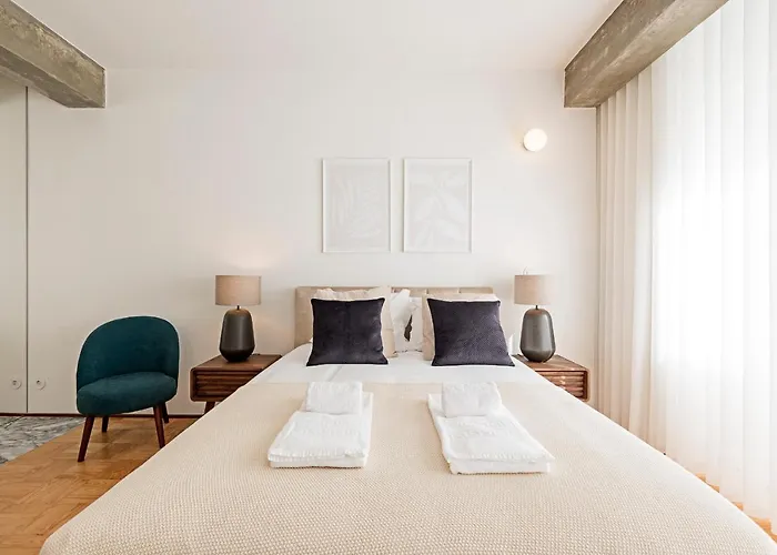 Ceuta By Lovelystay Apartamento